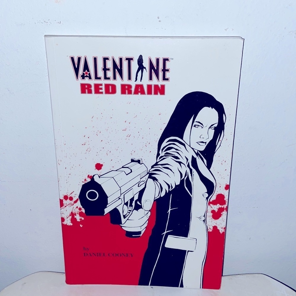 Valentine Red Rain 🩸 Daniel Cooney 📚​​​​